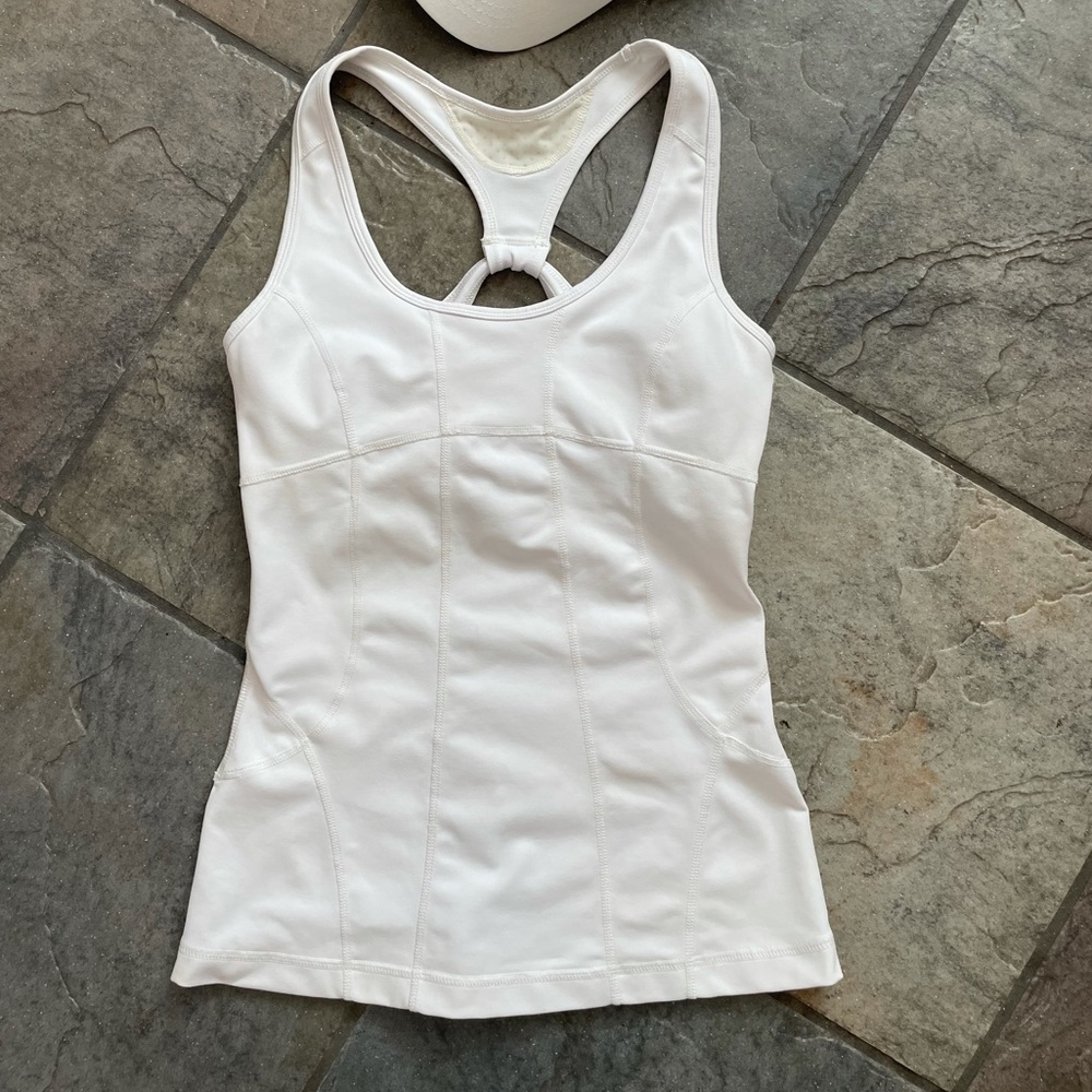 ZELLA HOLD YOU IN SLIMMING CUT OUT LOOP BACK DETAIL  WORKOUT/YOGA TOP - Picture 2 of 13